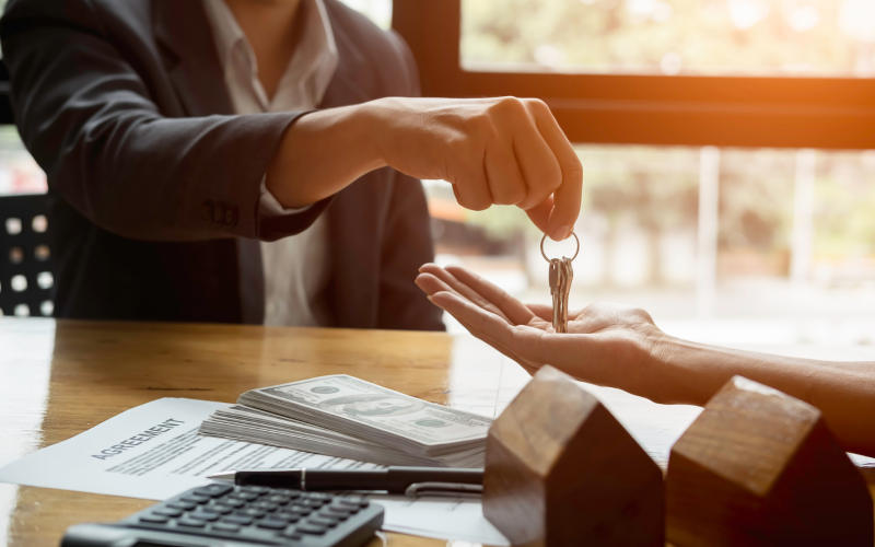 Como Usar a Portabilidade e a Amortização Juntas para Economizar Mais no Financiamento Imobiliário