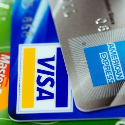 Cartão de Crédito Internacional: O Que Saber Antes de Solicitar